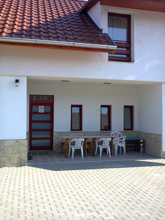 ホテル Aba Vezer Vendeghaz Abaújszántó 部屋 写真