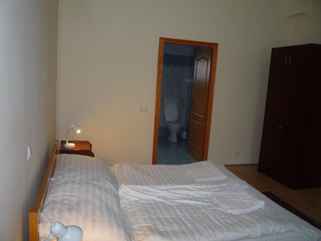 ホテル Aba Vezer Vendeghaz Abaújszántó 部屋 写真